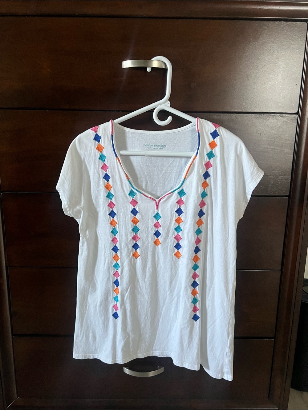 Soft Surroundings White Short-Sleeve Embroidered V-Neck Tee